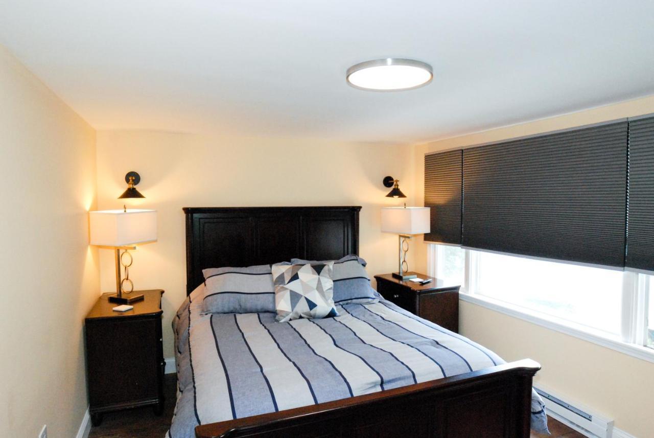 Maple Leaf Lodge *